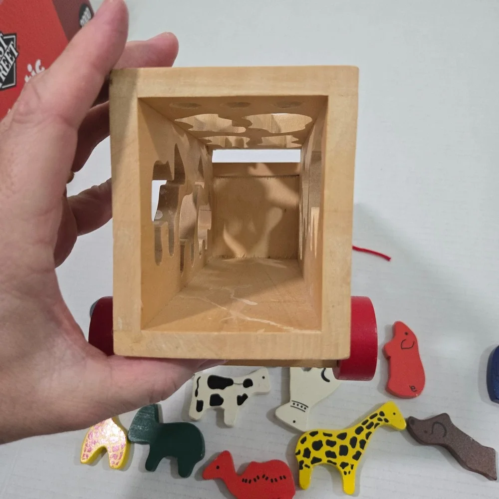 Vintage Wooden Noahs Ark Zoo Animal Shape Sorter Pull Truck Toy 12 Animals